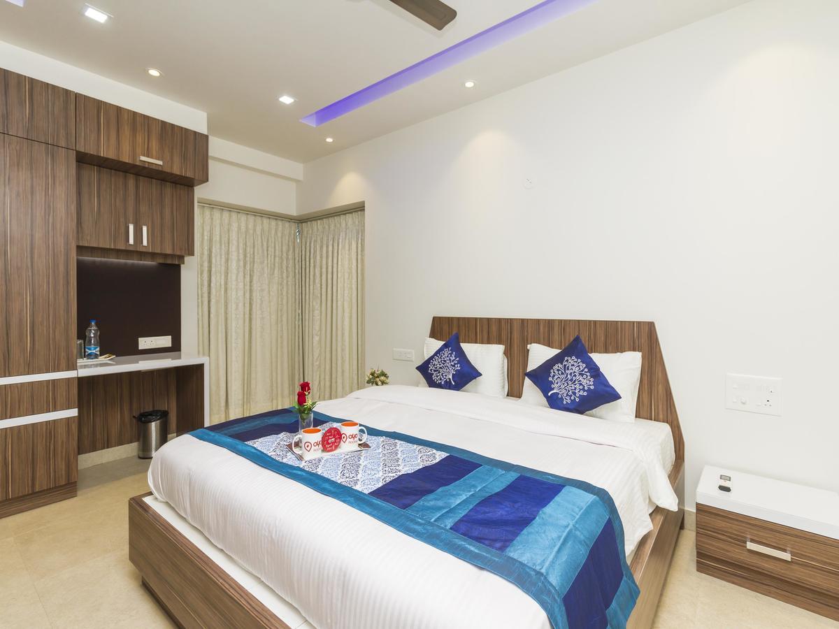 Oyo 2132 Apartment Aditya Residency バンガロール エクステリア 写真