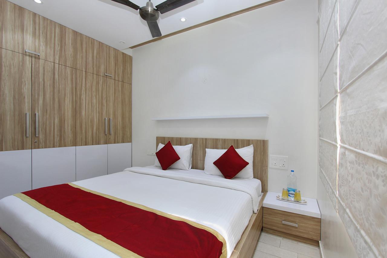 Oyo 2132 Apartment Aditya Residency バンガロール エクステリア 写真