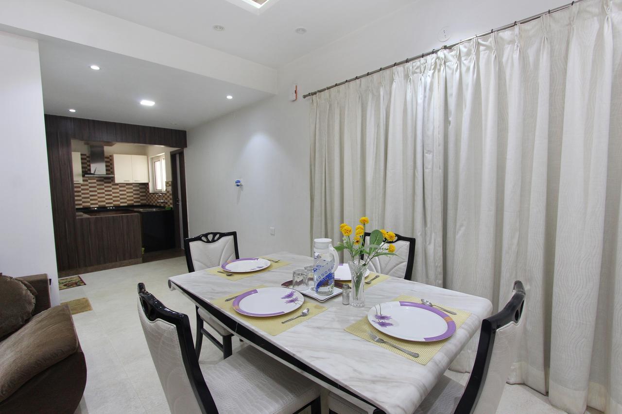 Oyo 2132 Apartment Aditya Residency バンガロール エクステリア 写真